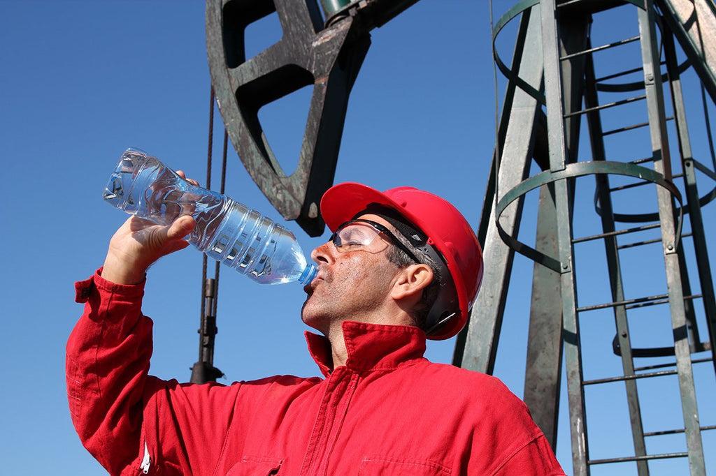 Tips for Working in the Summer Heat to avoid Dehydration
